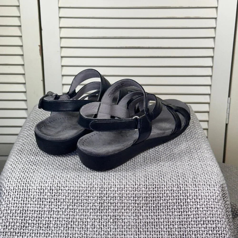BareTraps Women's Jadra Jacey Black Comfort Fisherman Travel Sandal Size 9